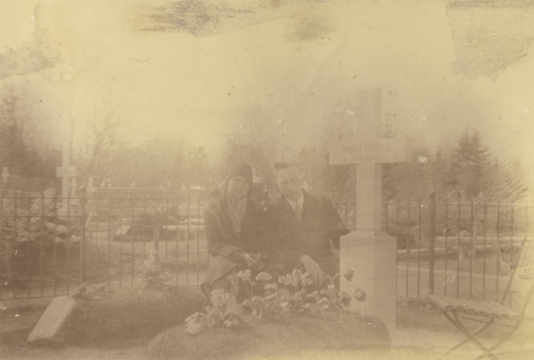 In the grave of Silvia and Jaan Kitzberg a. Kitzberg