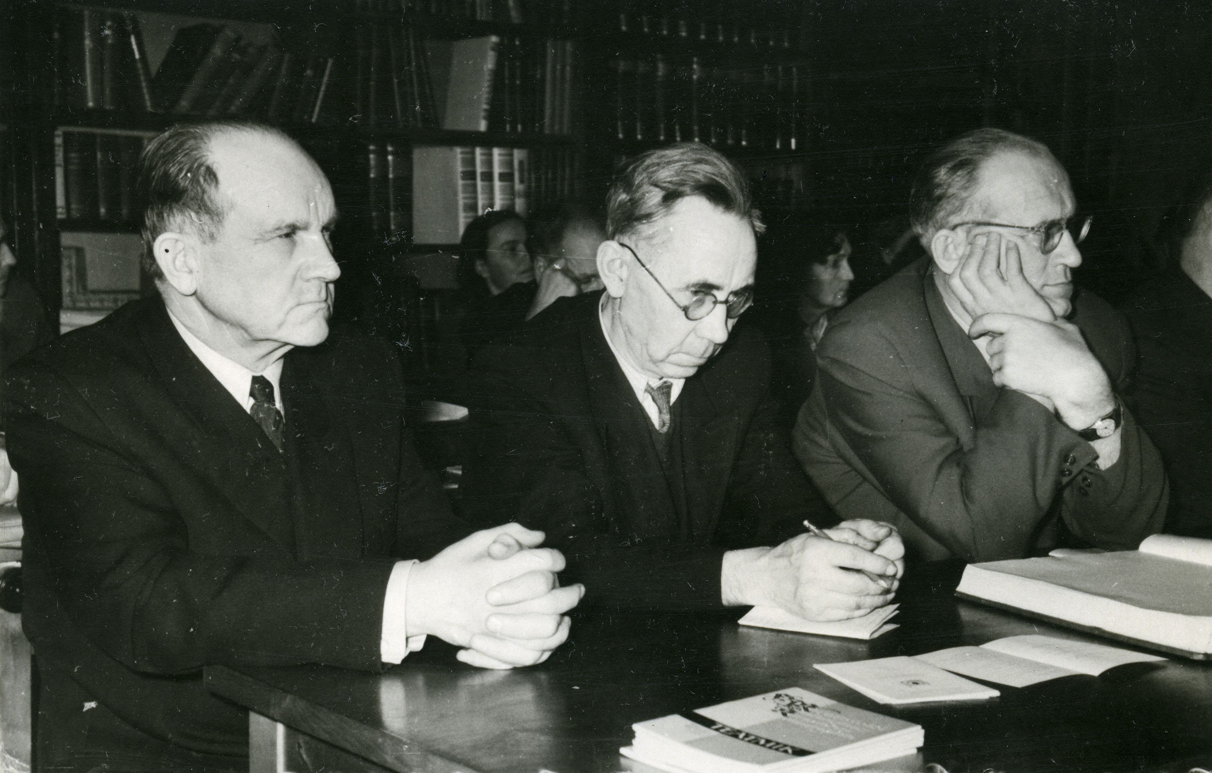 Kreutzwald Day at the Literature Museum 26-27.12.1960. VAS. : Eduard Kubja, August Annist, August Sang