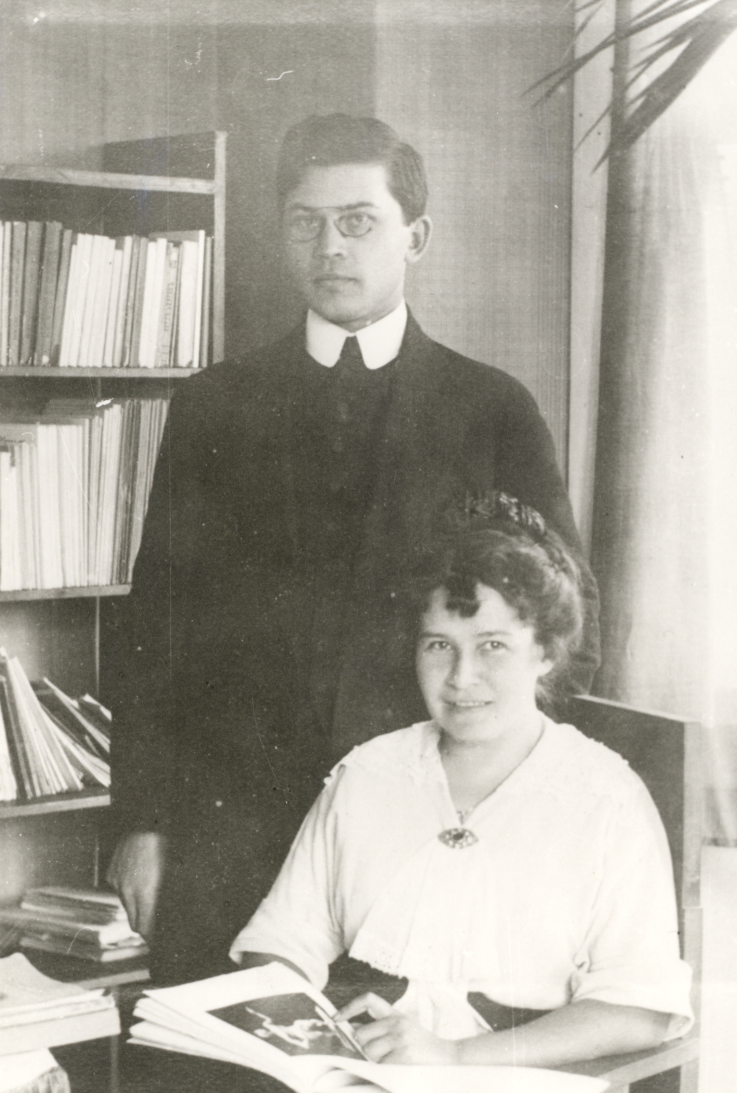 Friedebert Tuglas and Hanna-Maria Ålender Finland in 1914