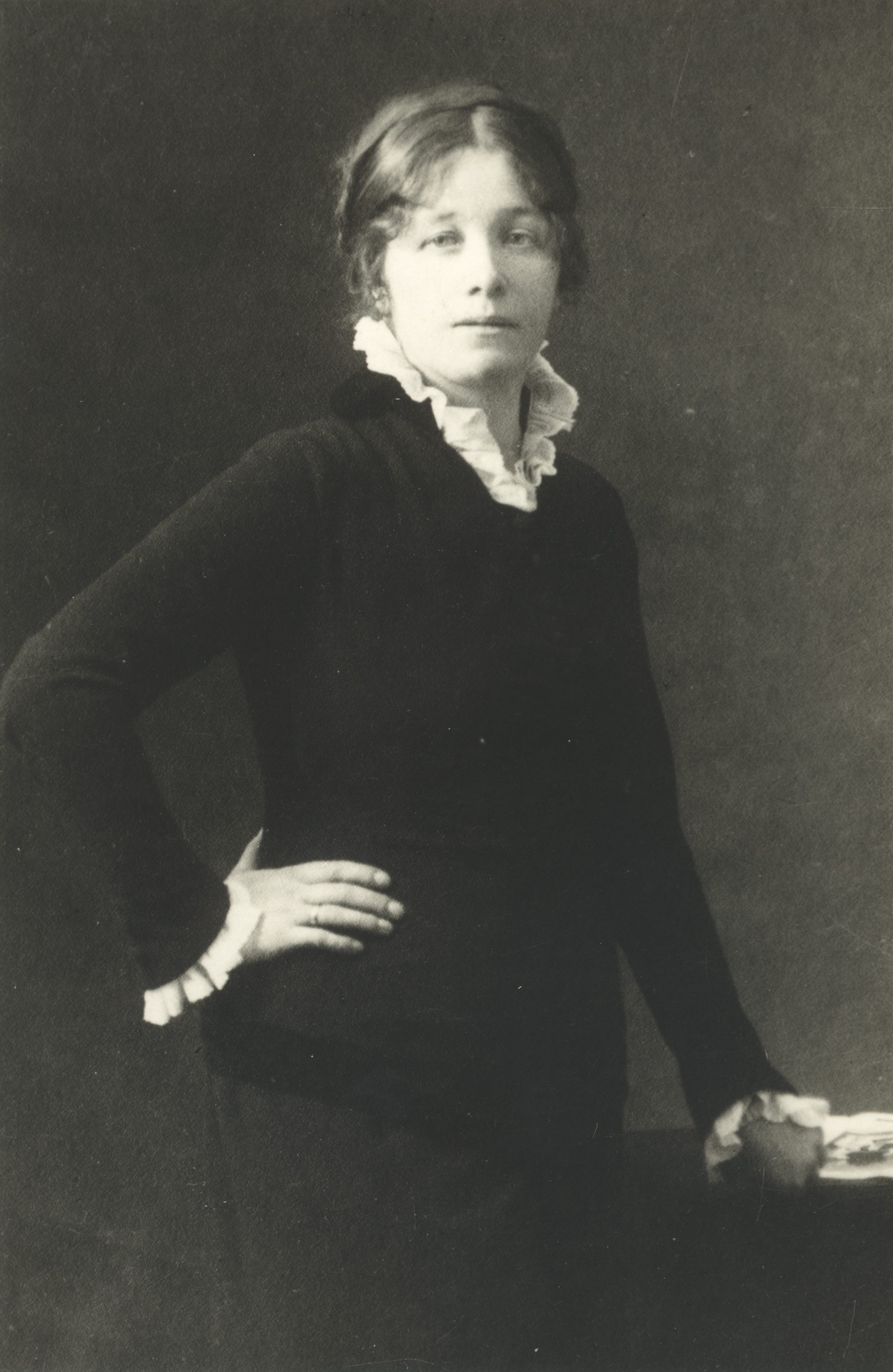 Under, Marie 1915 in Tallinn
