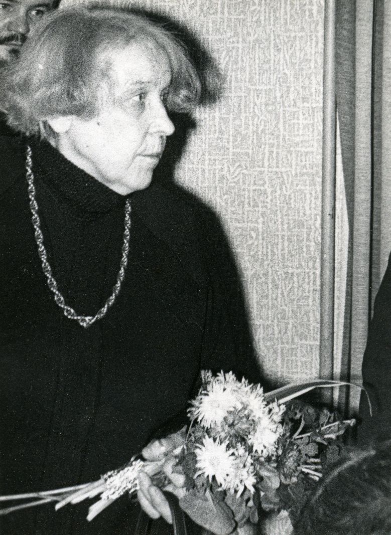 Betti Alver on his 75th anniversary evening, November 27th, 1981.