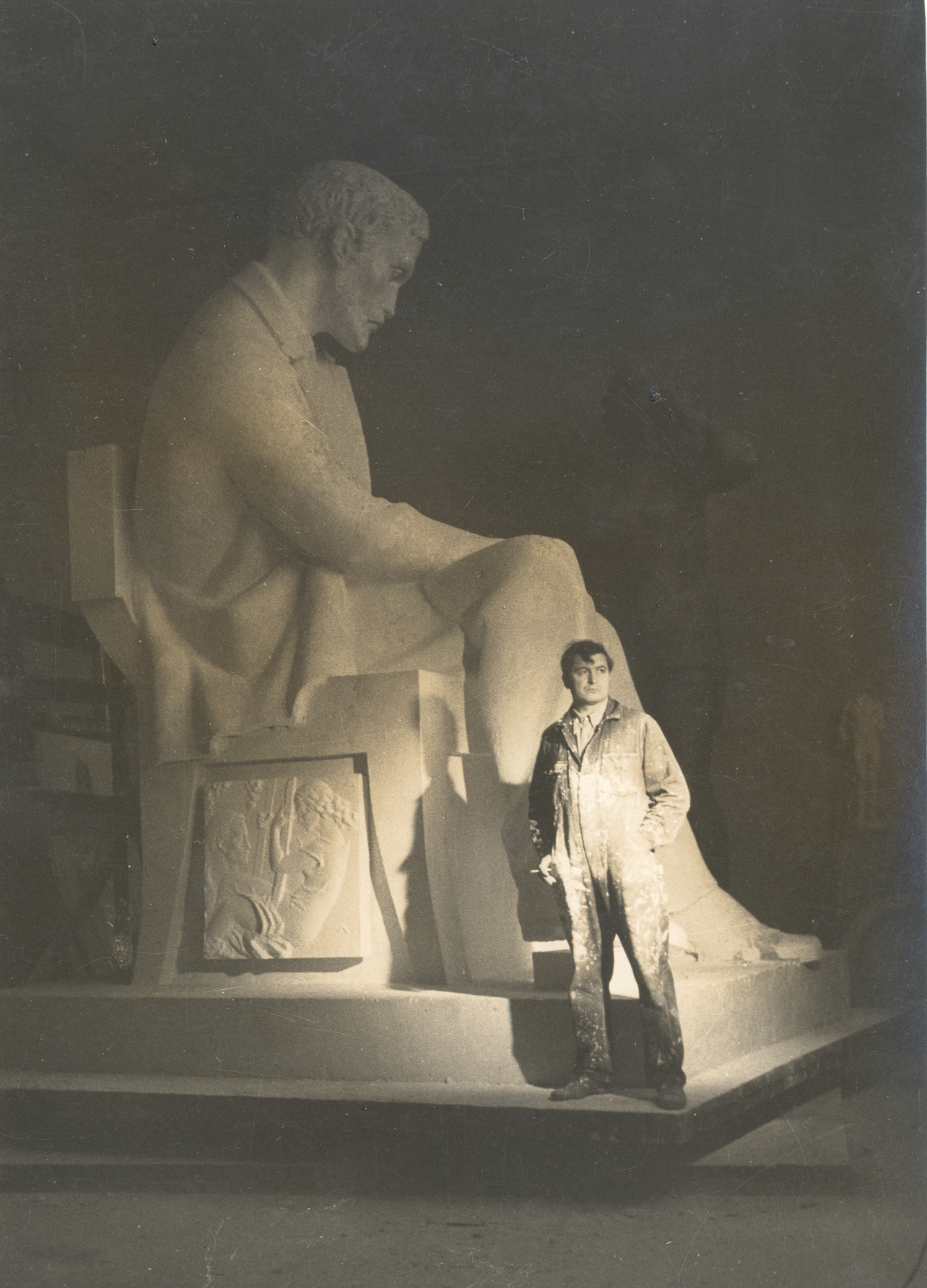 Väino Aaltonen, Finnish figure in Aleksis next to the Stone monument