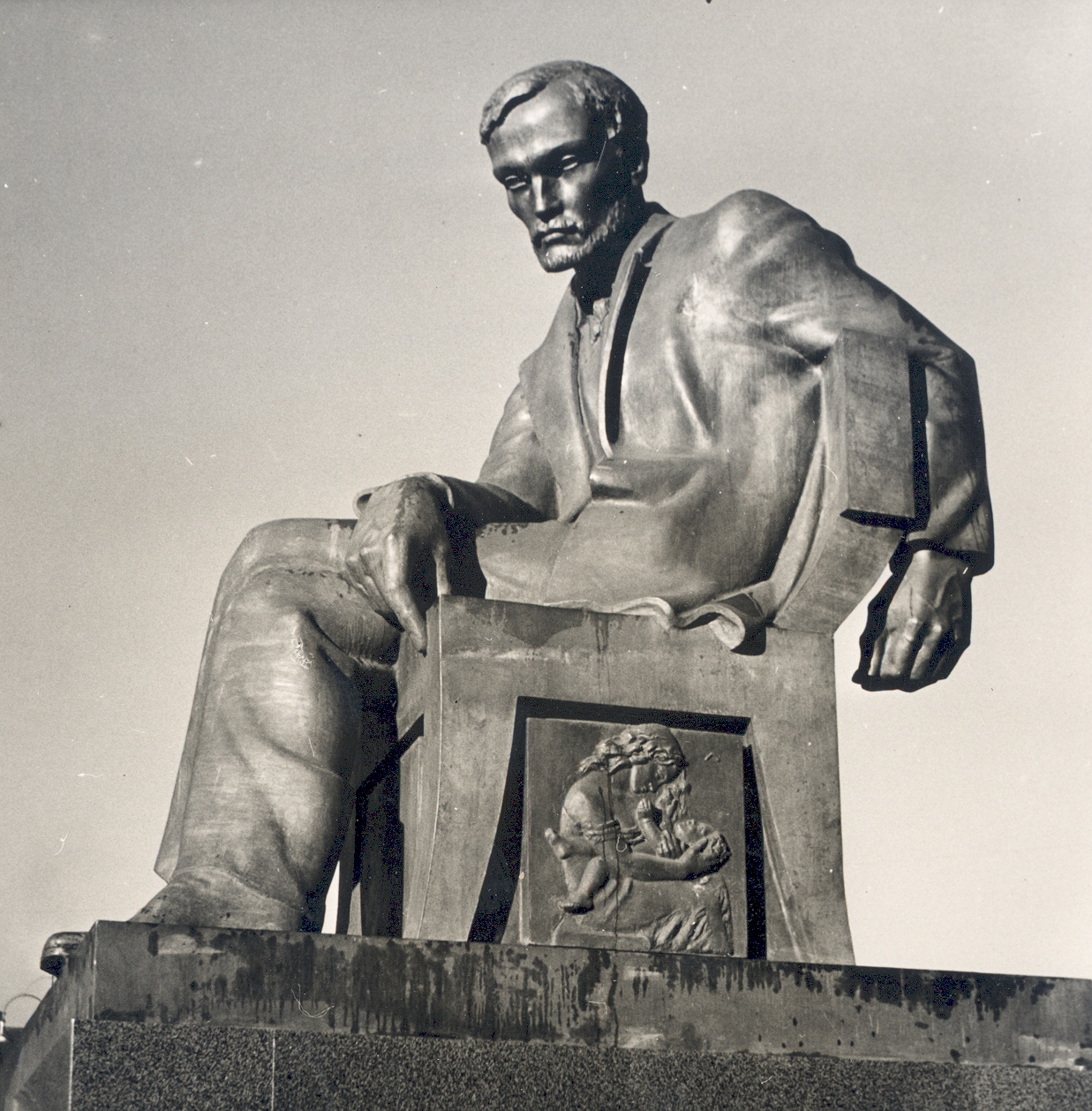 V. Aaltonen: a. Stone monument