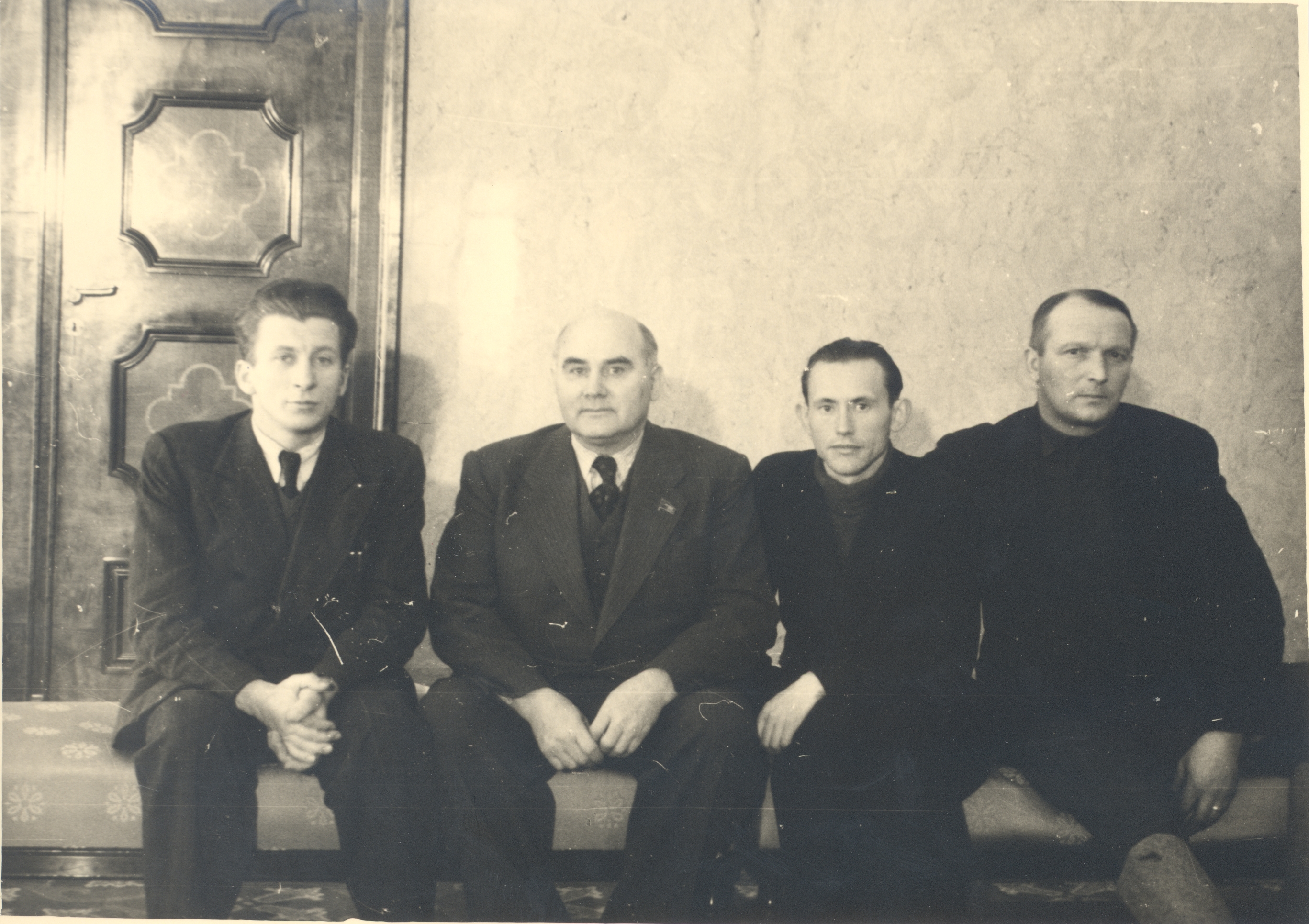 On the left, second Joh. Vares-Barbarus