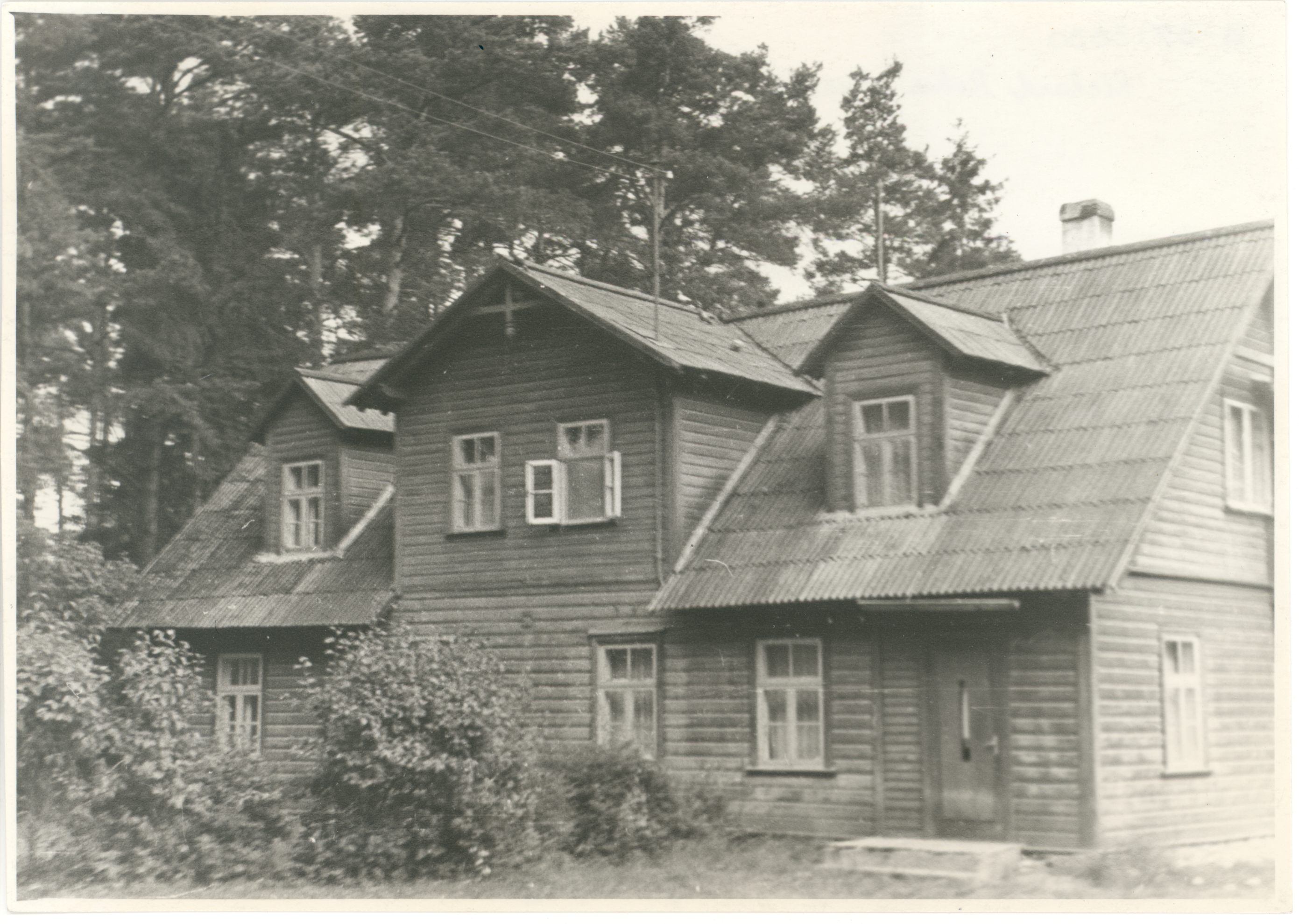 Richard Roht's residence in Elva J. Kärner's tn. (end. Otepää tea) No. 20