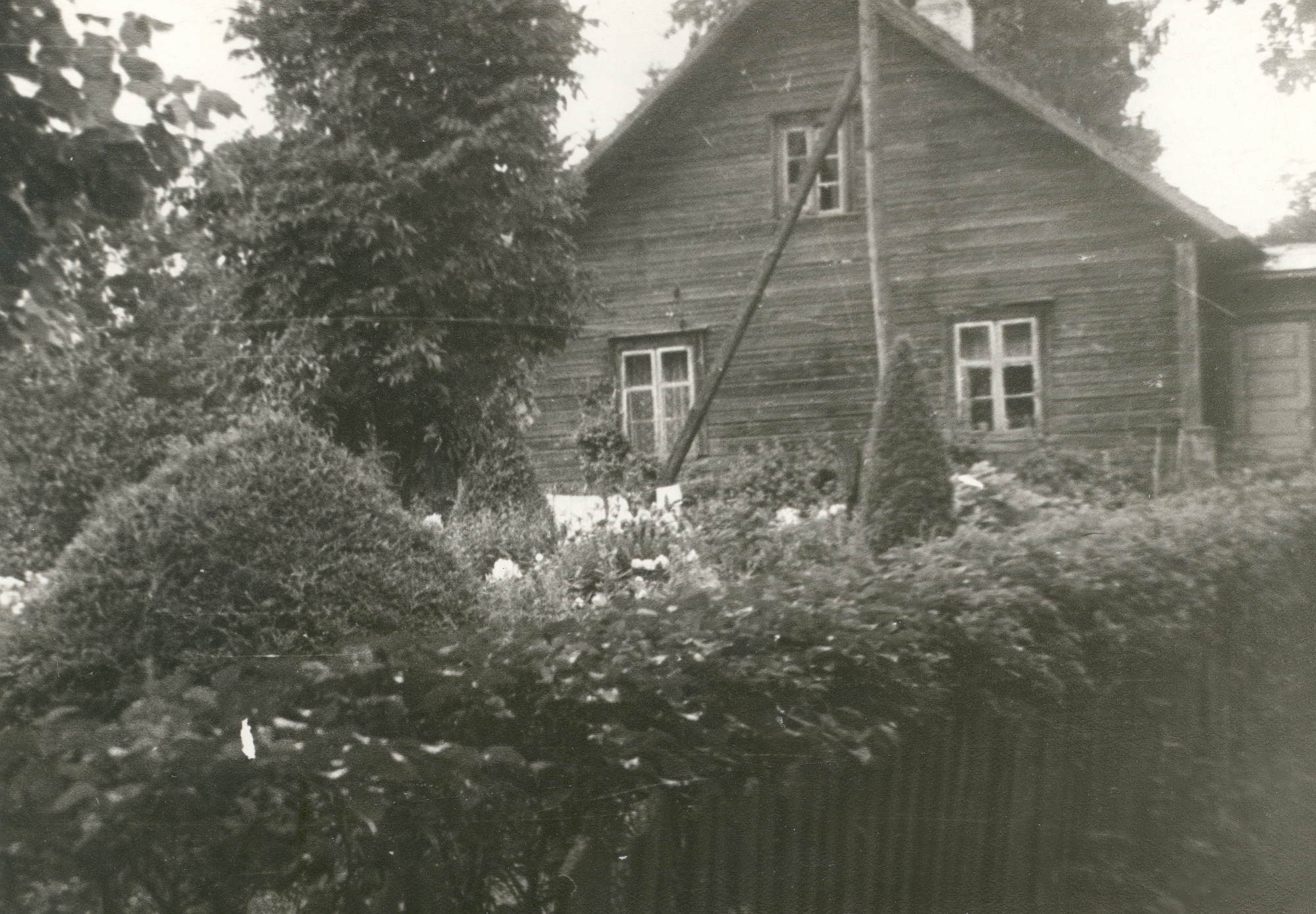 Mihkel Veske's birthplace in Holstres Veske farm