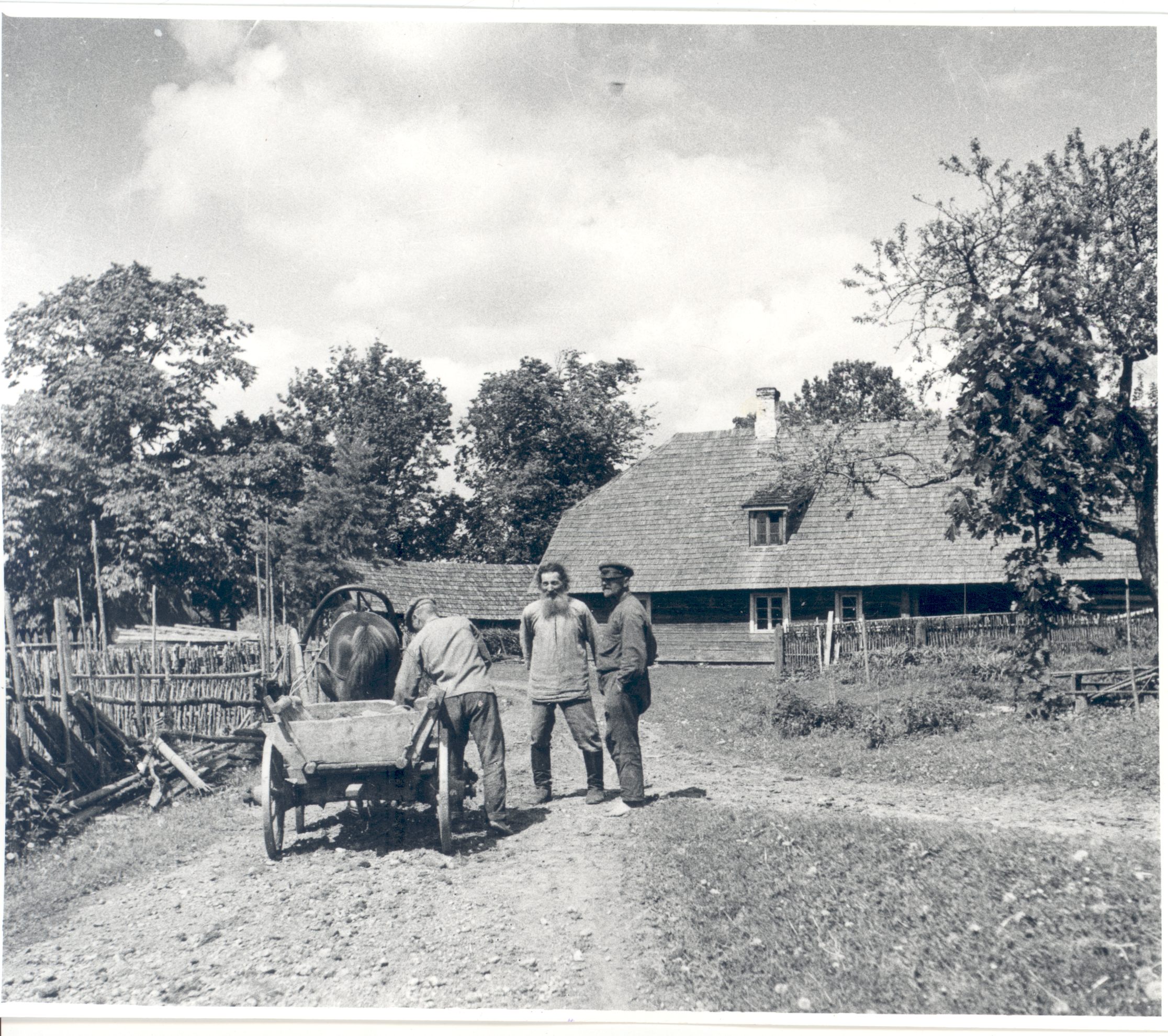 Hindrey, Karl August Kolga farm