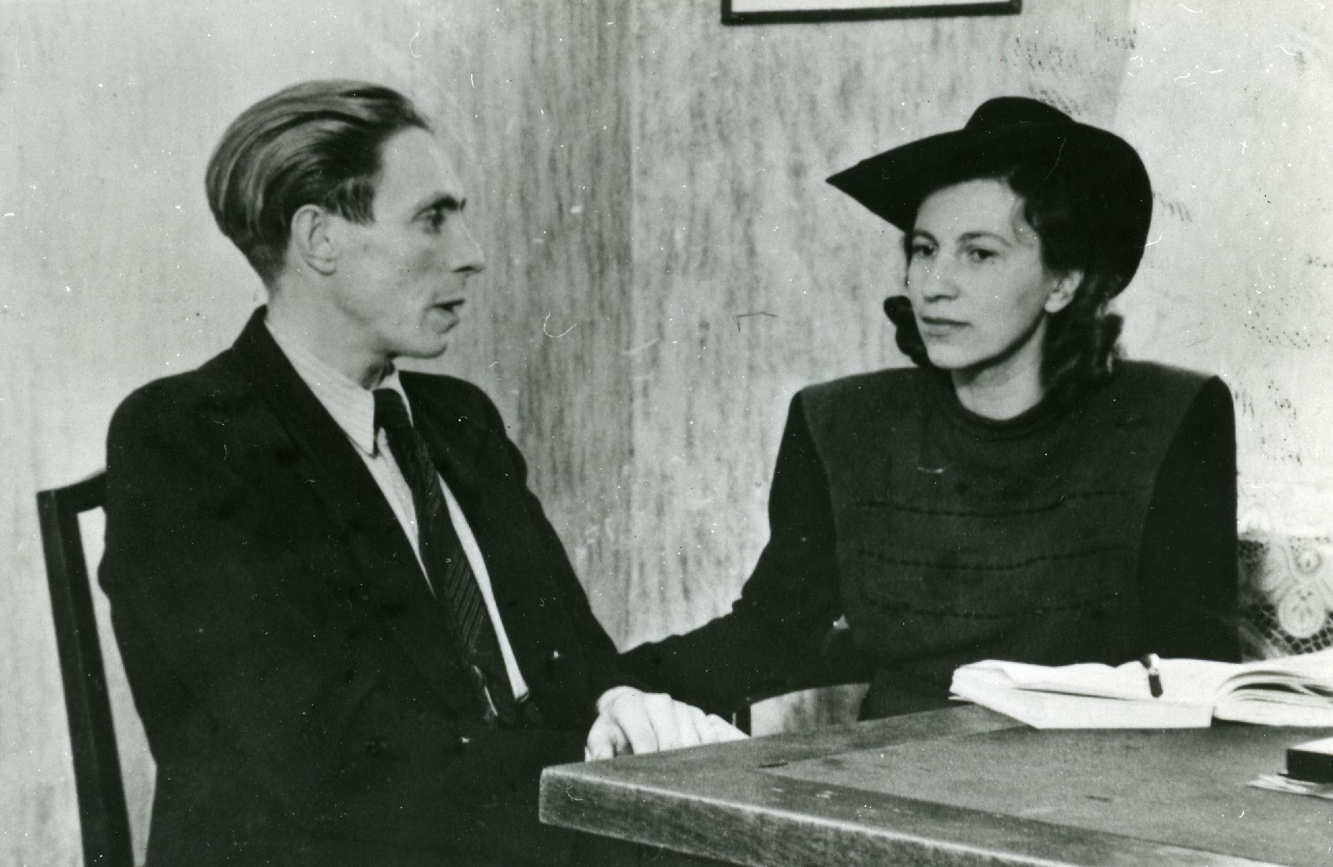 Juhan Smuul and Kersti Merilaas approx. 1947