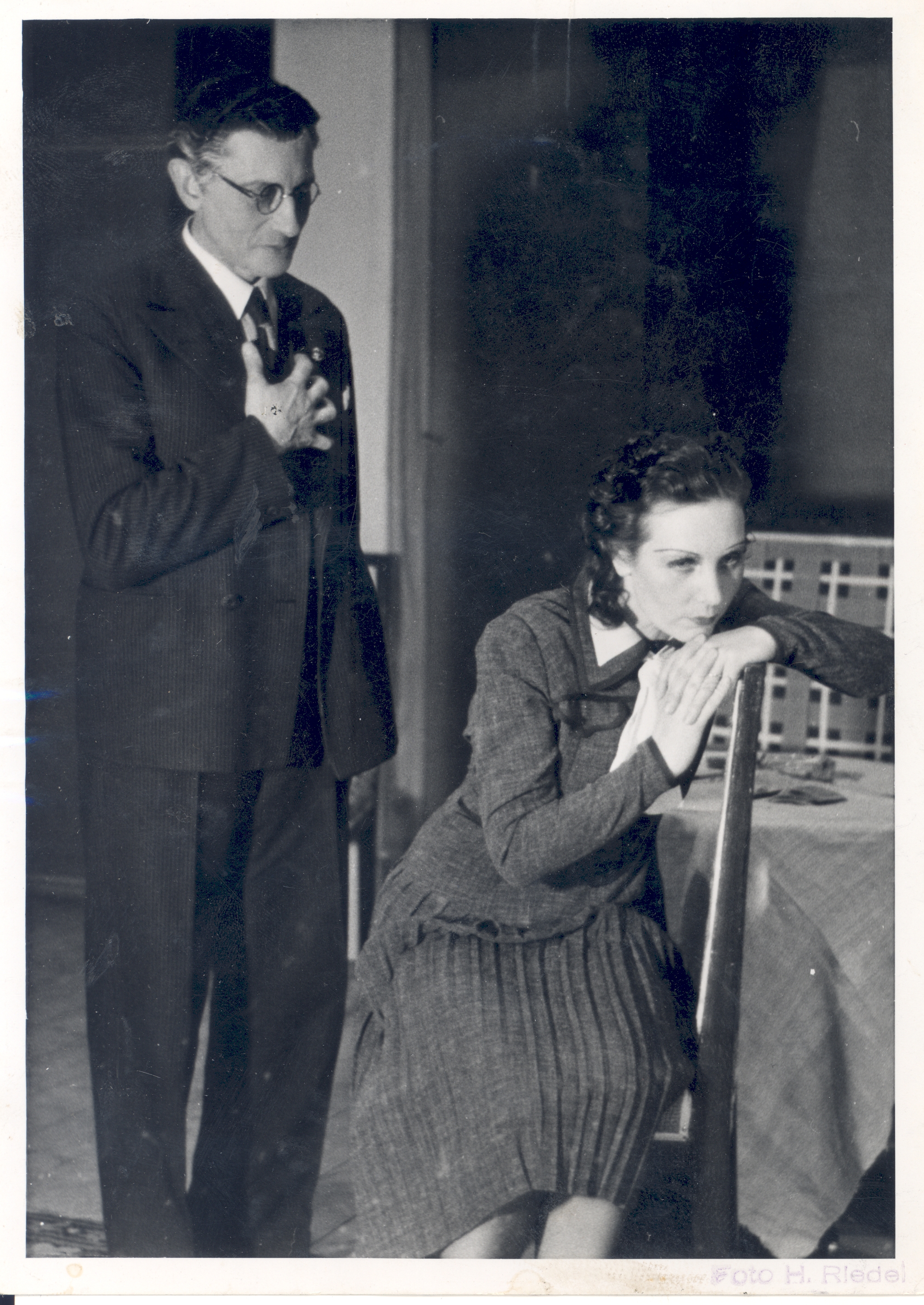 H. Vuolijoe "Niskamäe bread" "Vanemuises" [apr. 1939]