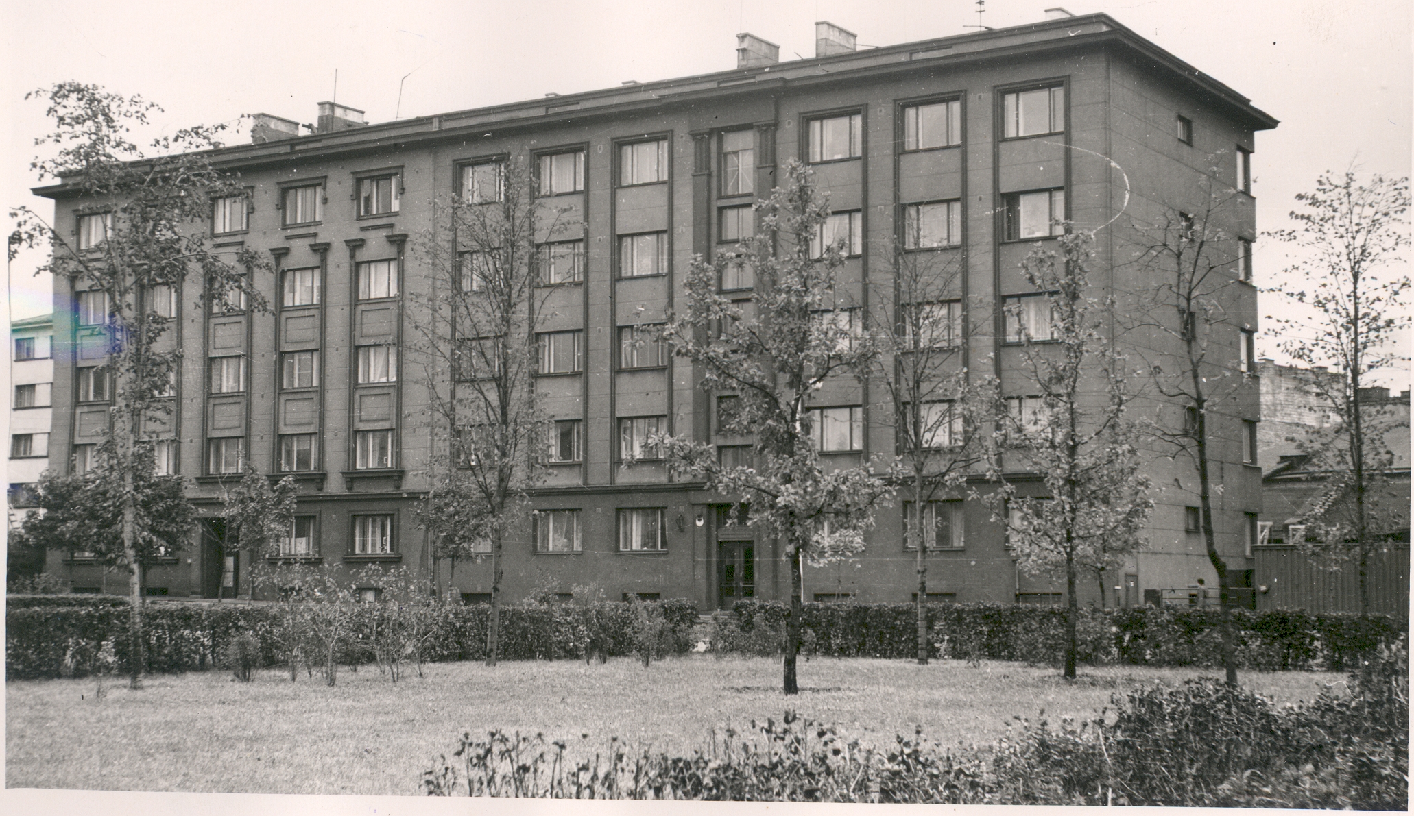 E. Peterson-Särgava residency in Tallinn, Kunderi t. 12, krt. 8 (IV floor) 1944-1947.