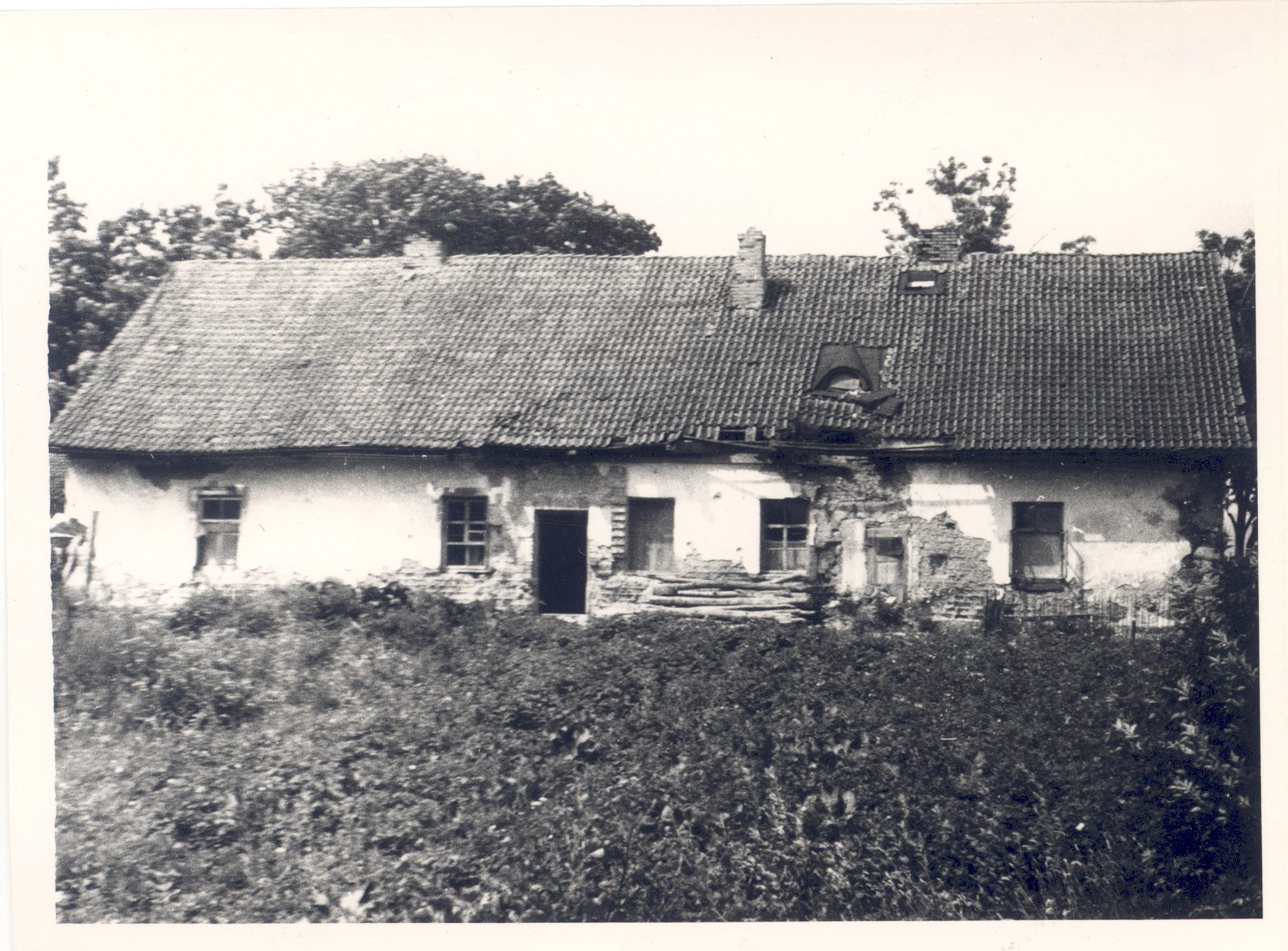 House where the Kalkuni factory office was located in 1961