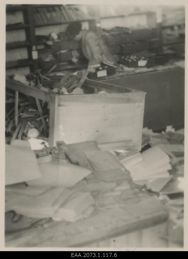 War damage in Pärnu 25.09.1944, premises of Pärnu company "Liit" robbed