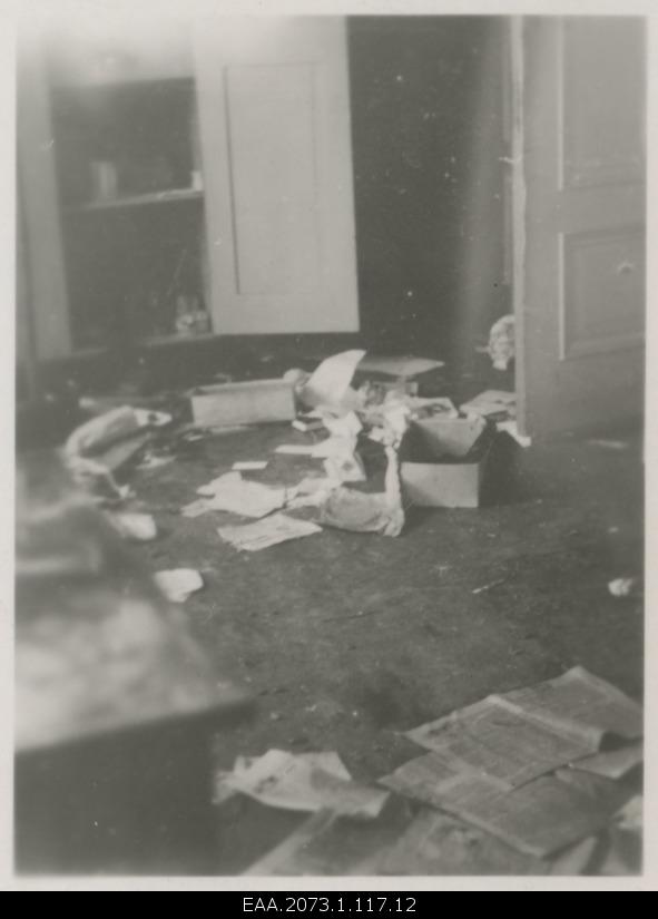 War breaks in Pärnu 26.09.1944, attorney Juhan Suura apartment plundered