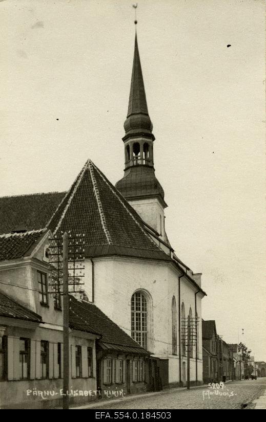 View of the Pärnu Eliisabeth Church in Nikolai Street.