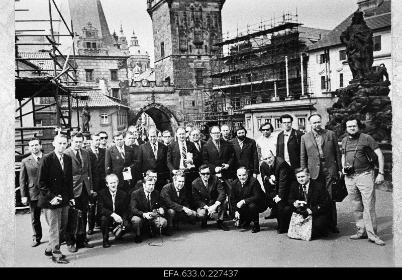 Male choir of the Estonian Academy of Sciences. Choir on an external trip to Czechoslovakia in Prague before the Karl Bridge.
