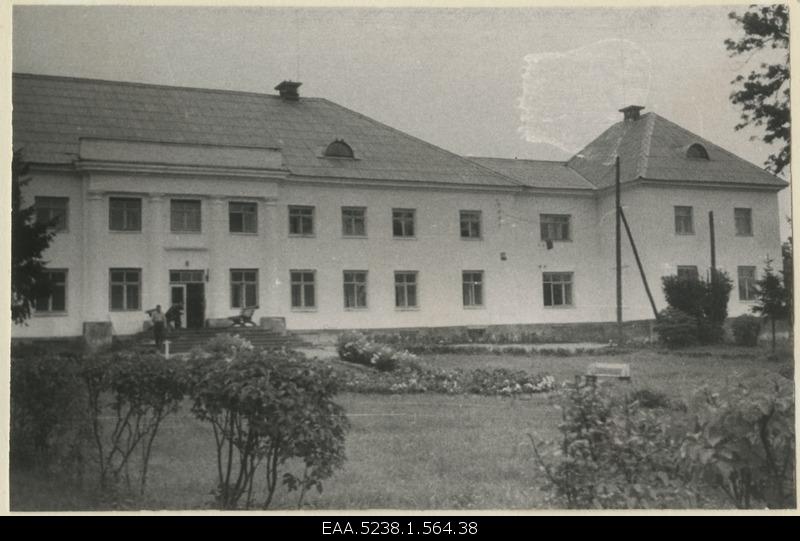 Front side of the main building of Valkla Manor
