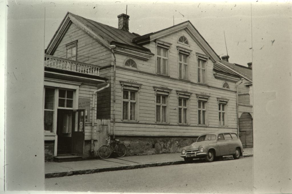 Arkkitehtuurin historian opetusdiat, kaupungit: Oulu (B54)