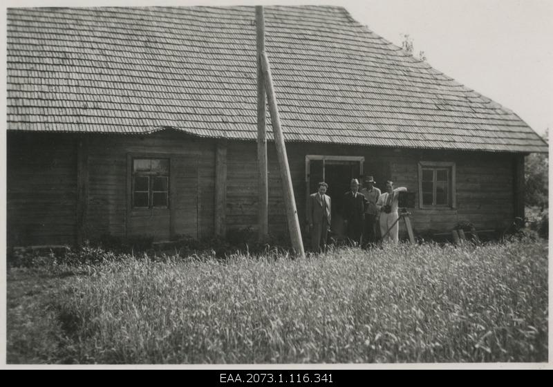Roundview of Estonian Cultural Film at Palamus 23.05.1937, company in front of Eduard Kõlli residential building, former Änkküla schoolhouse