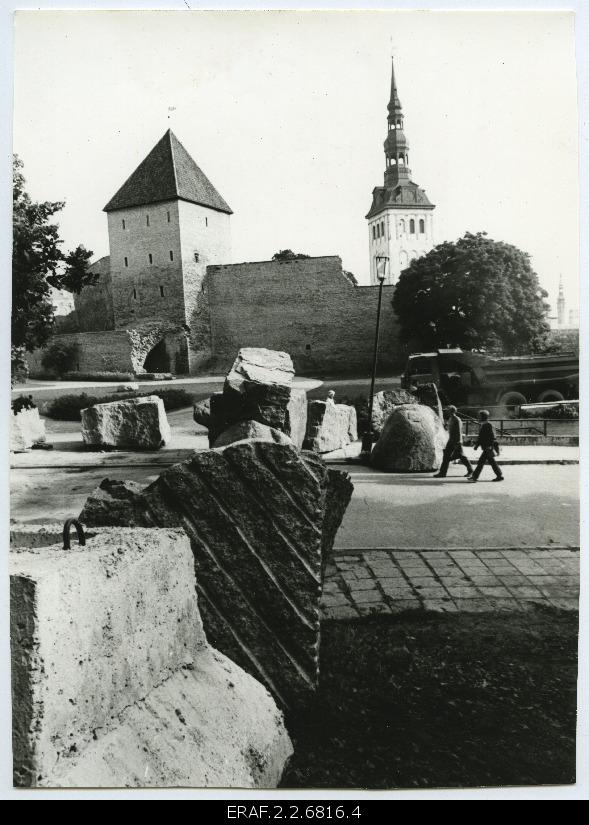 During the August Push, the concrete nozzles taken to protect Toompea. Tamal Niguliste Church
