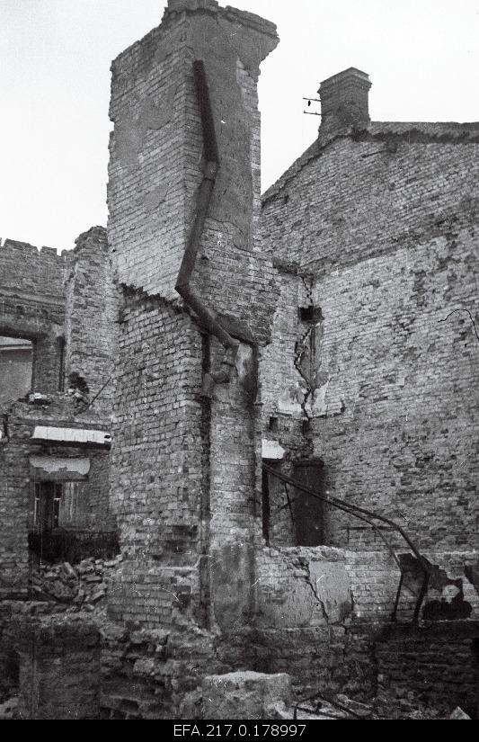 The ruins of the house.
