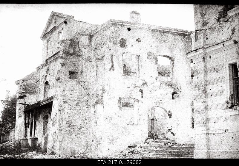 The ruins of Peter's house.