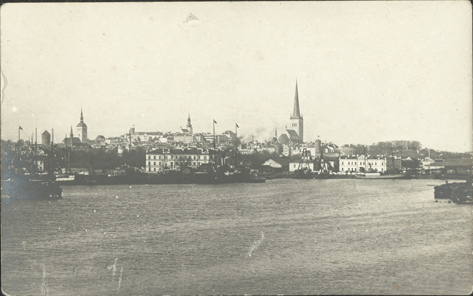TLA 1465 1 1691 Tallinn harbour, view from sea to city 1926 postcard - Tallinn harbour, view from sea to city 1926 postcard