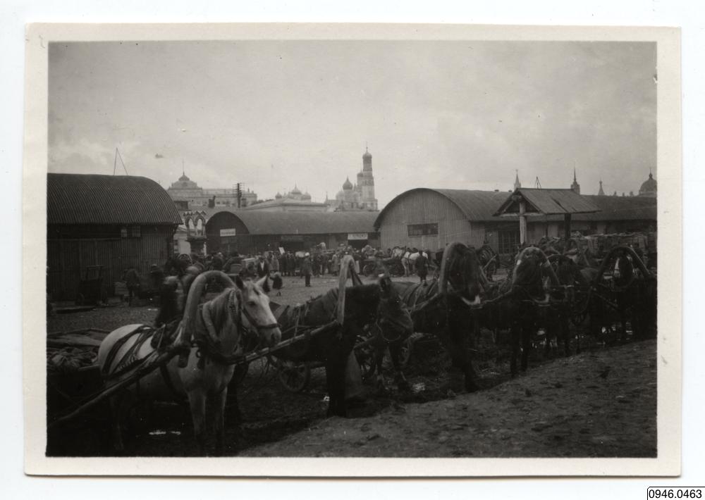 Torg, photographer, photographer - Anteckning baksida photo: "No. 10 - 1924. Moscow Torg" - 0946.0463 - Den nya svenska Kamtjatka-expeditionen (1924-1927)