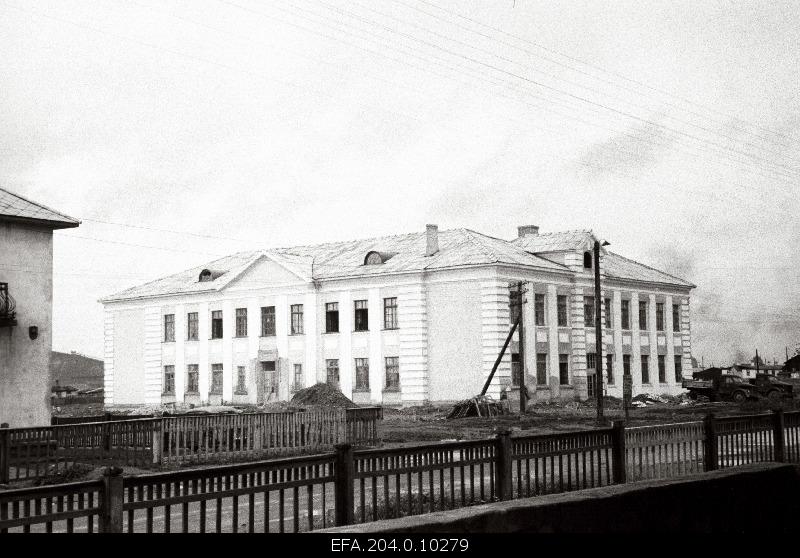 New school building in Käva settlement.