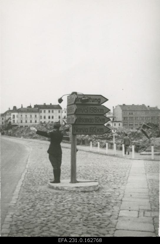 German occupation in Estonia. Traffic policeman on the corner of the winning and New Market Street.
