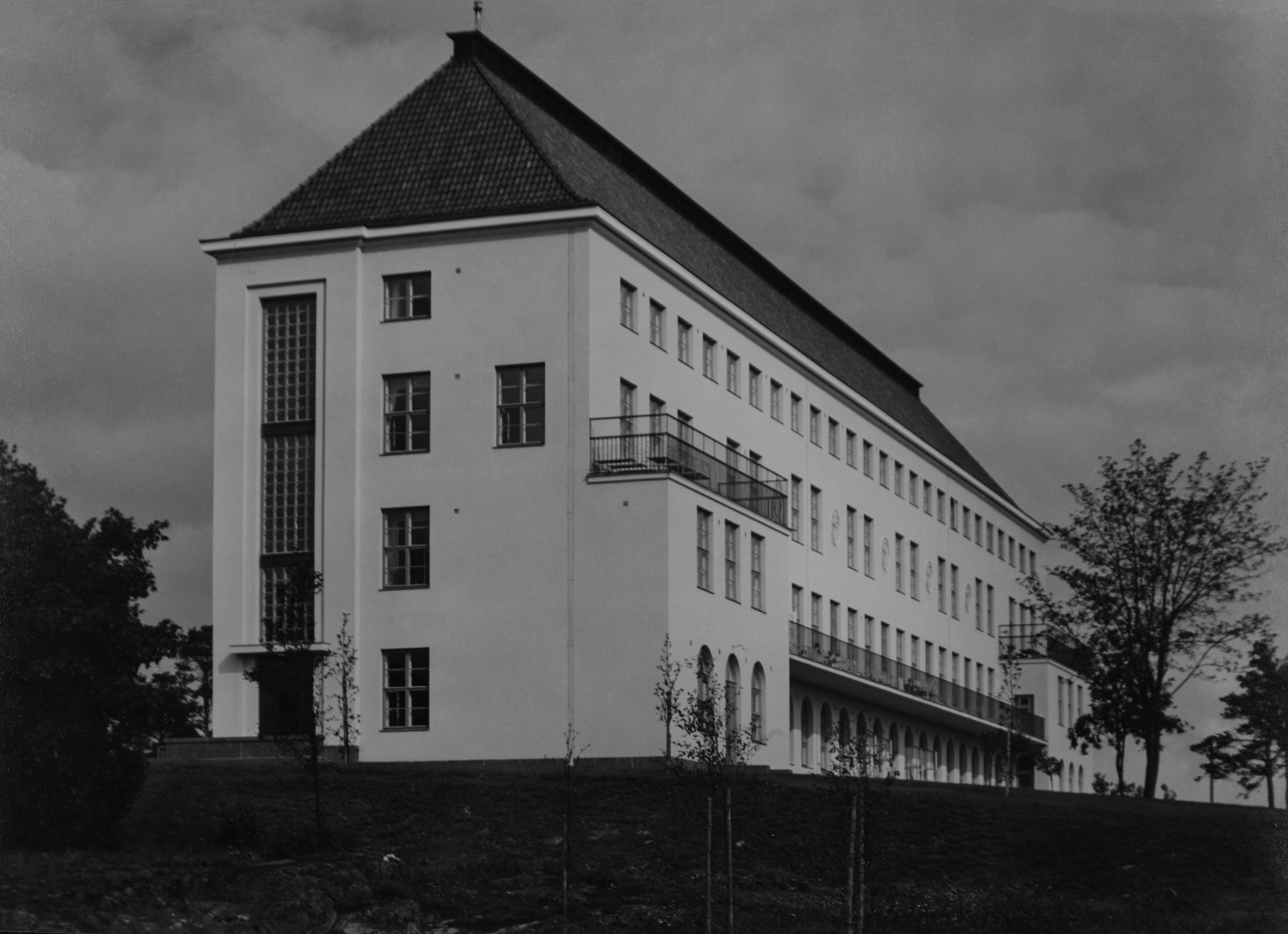Sofianlehdon lastenkoti, valmistunut 1930. Arkkitehti Gunnar Täucher, 1929.