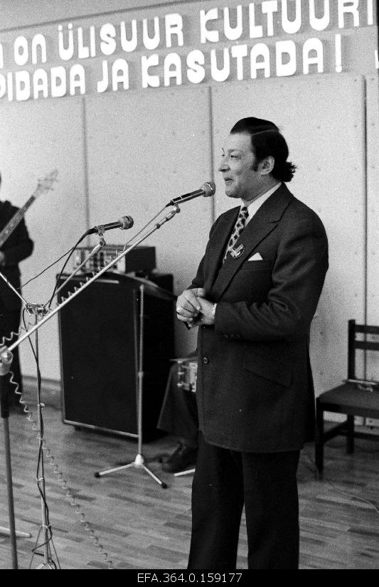 The actress Eino Baskin will be present at the opening of the administrative building of the Keila Consumers Cooperation.