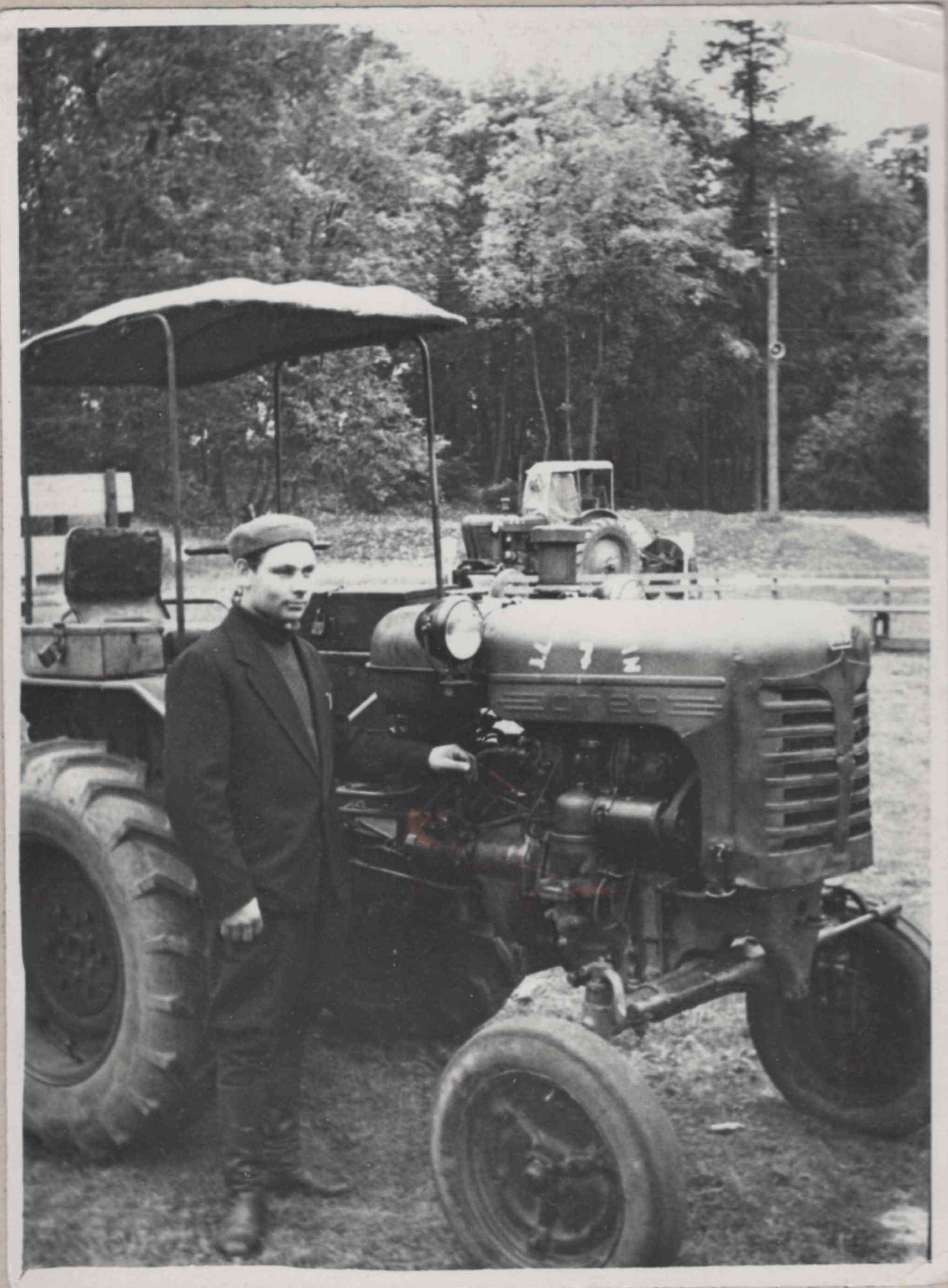 Winner of the tractor ride competition Heino Silde during the agricultural exhibition