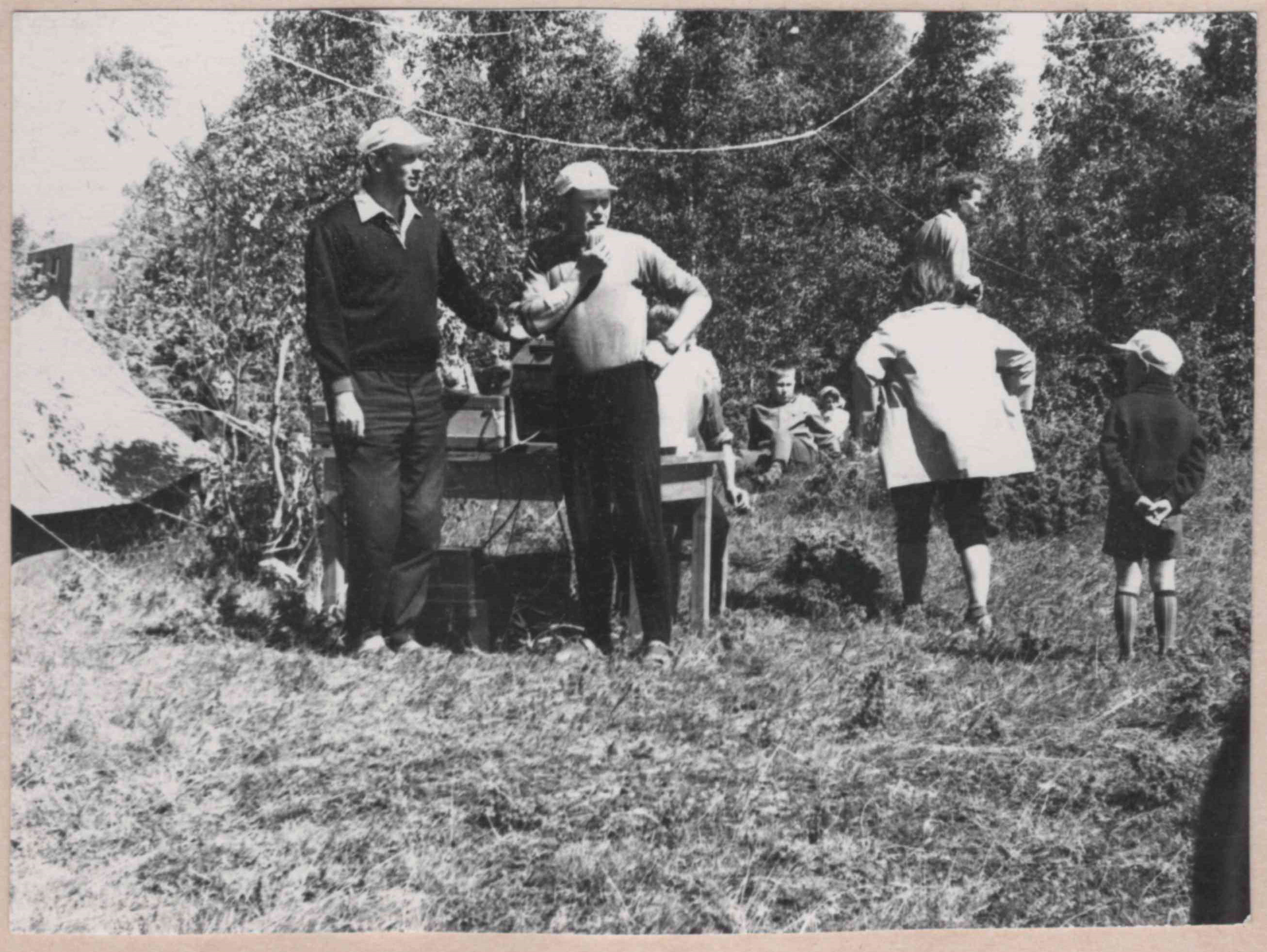 First summer days in Kukeranna. Tarmo Narusk and Hugo Kliss at the information table at the camp