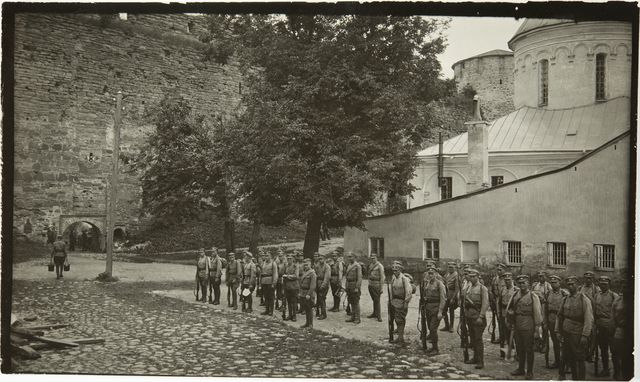 Soldiers in rows at the castle indoor garden; see. More information