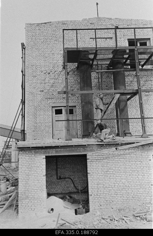 Construction of the building of the building of the building of the building of the building of the Estonian Põlevkivi Kohtla Mine.