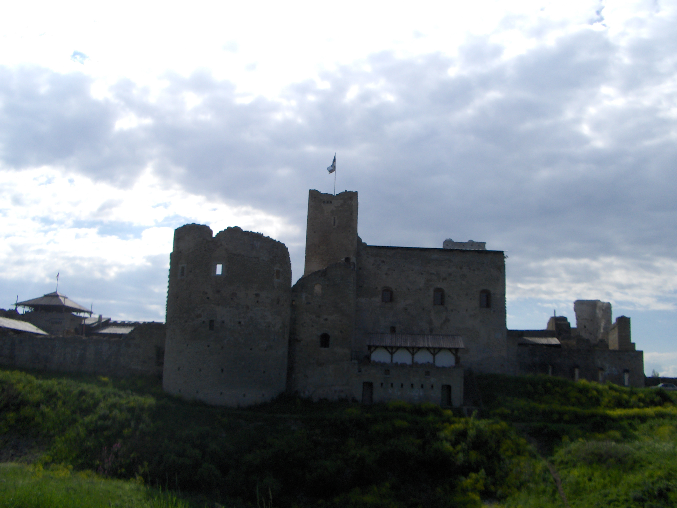 Rakvere-castle - Rakvere Castle in Rakvere, Estonia, July 2006Photographer:Maiko Kangro