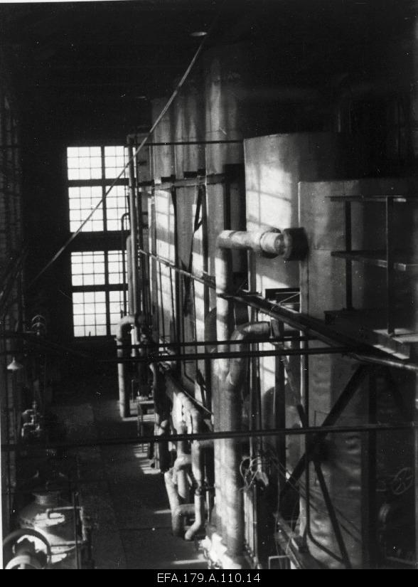Internal view of the oil factory in Kohtla-Järve of the state Põllustone industry.