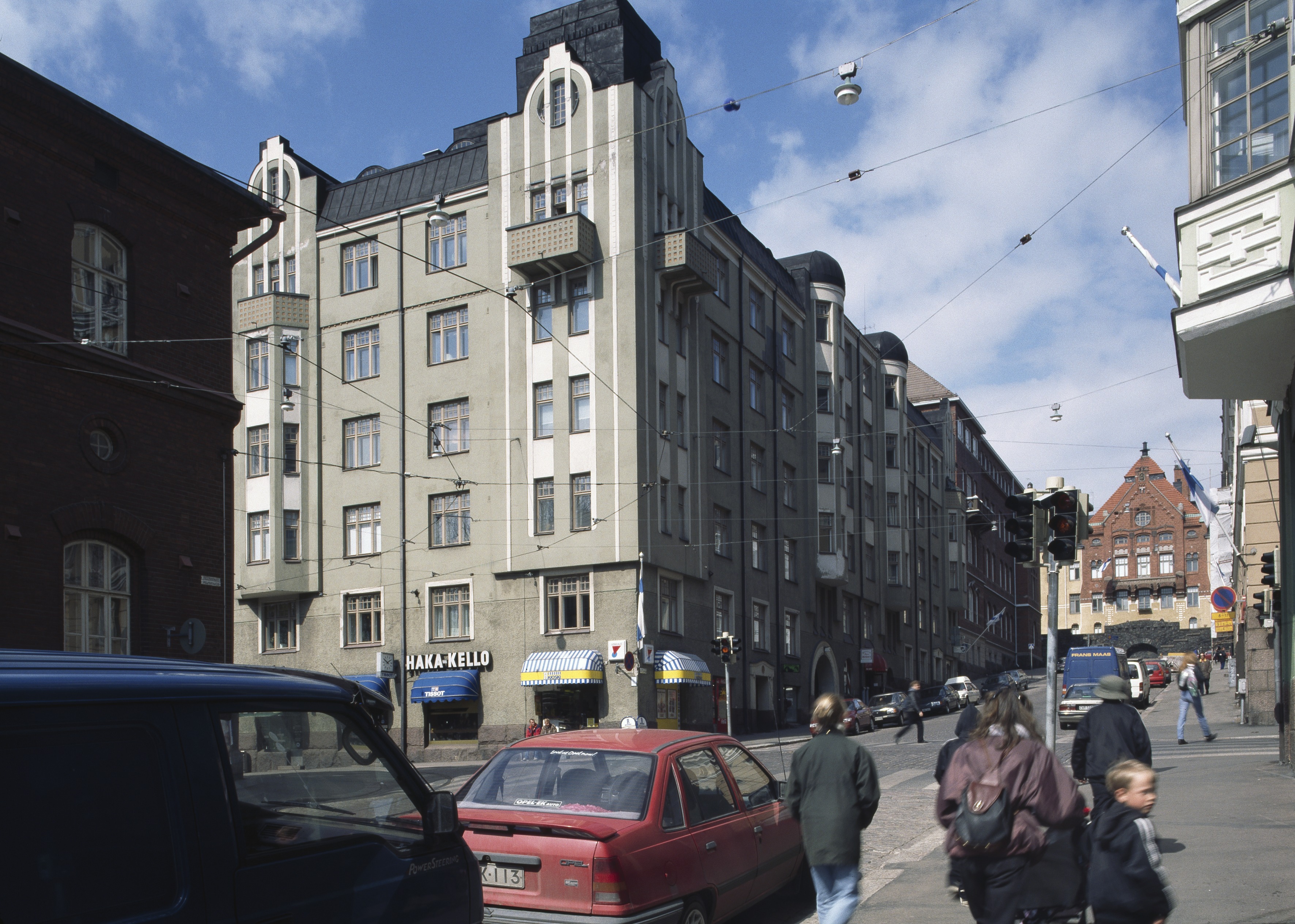 Snellmaninkatu 16 - Liisankatu 23.