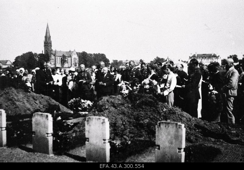 9. The Foot Army Regiment