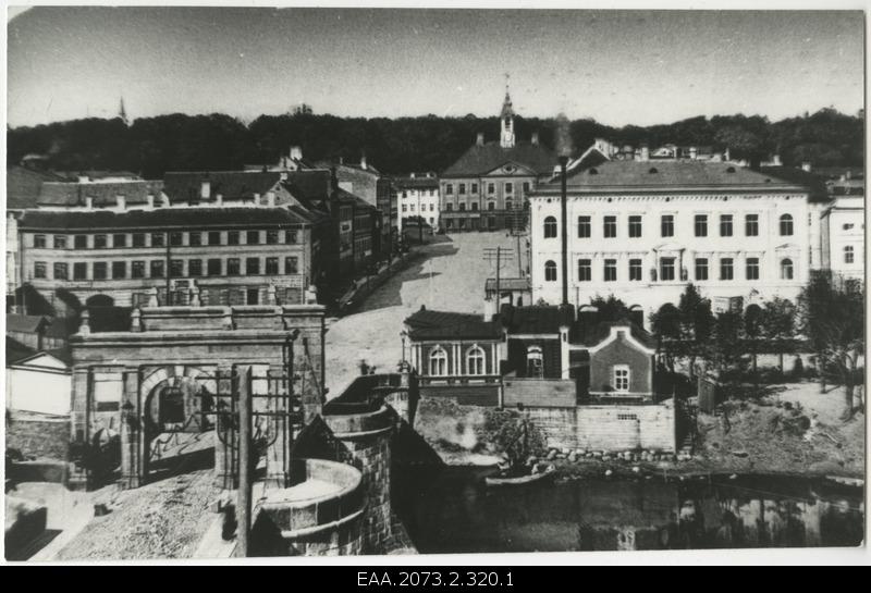 View of the stone bridge and Raekoja in Tartu