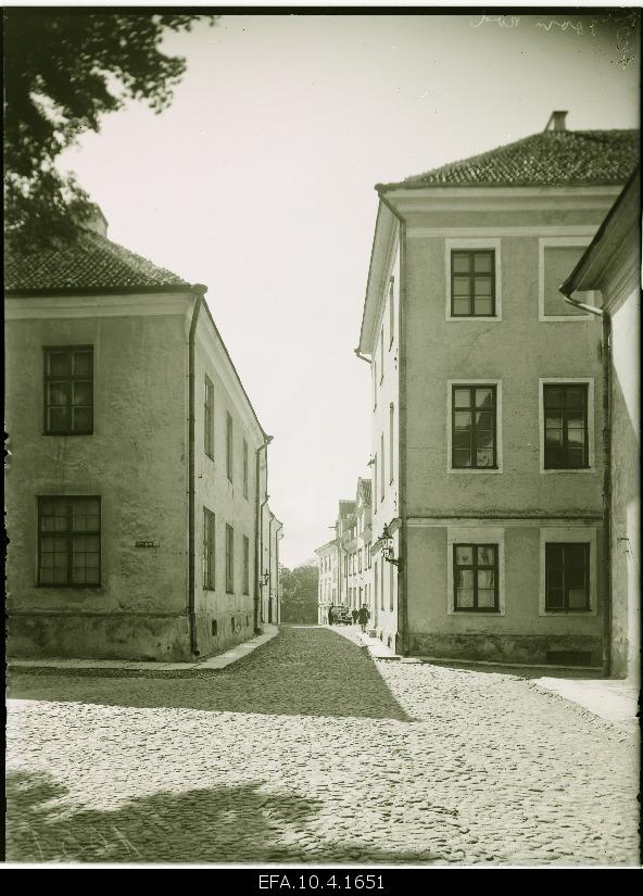 Toomkooli Street in Toompea.