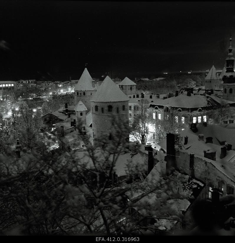 Night view from Toompea to the Old Town.