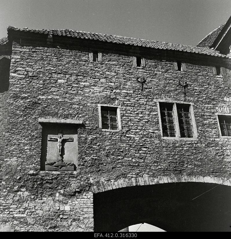 Front gate of the Great Beach Gate.