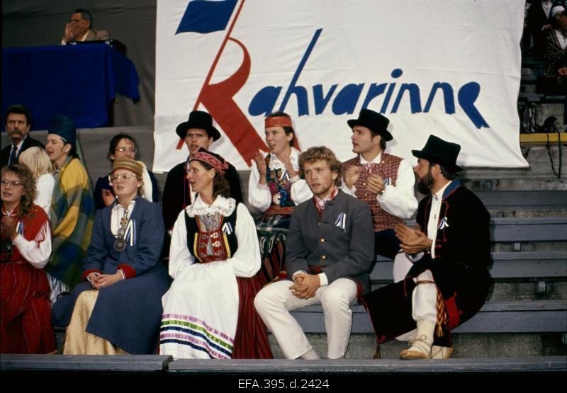 Organised folk festival of the Estonian Nationalities on the song of the Estonian National Song Hall 88.