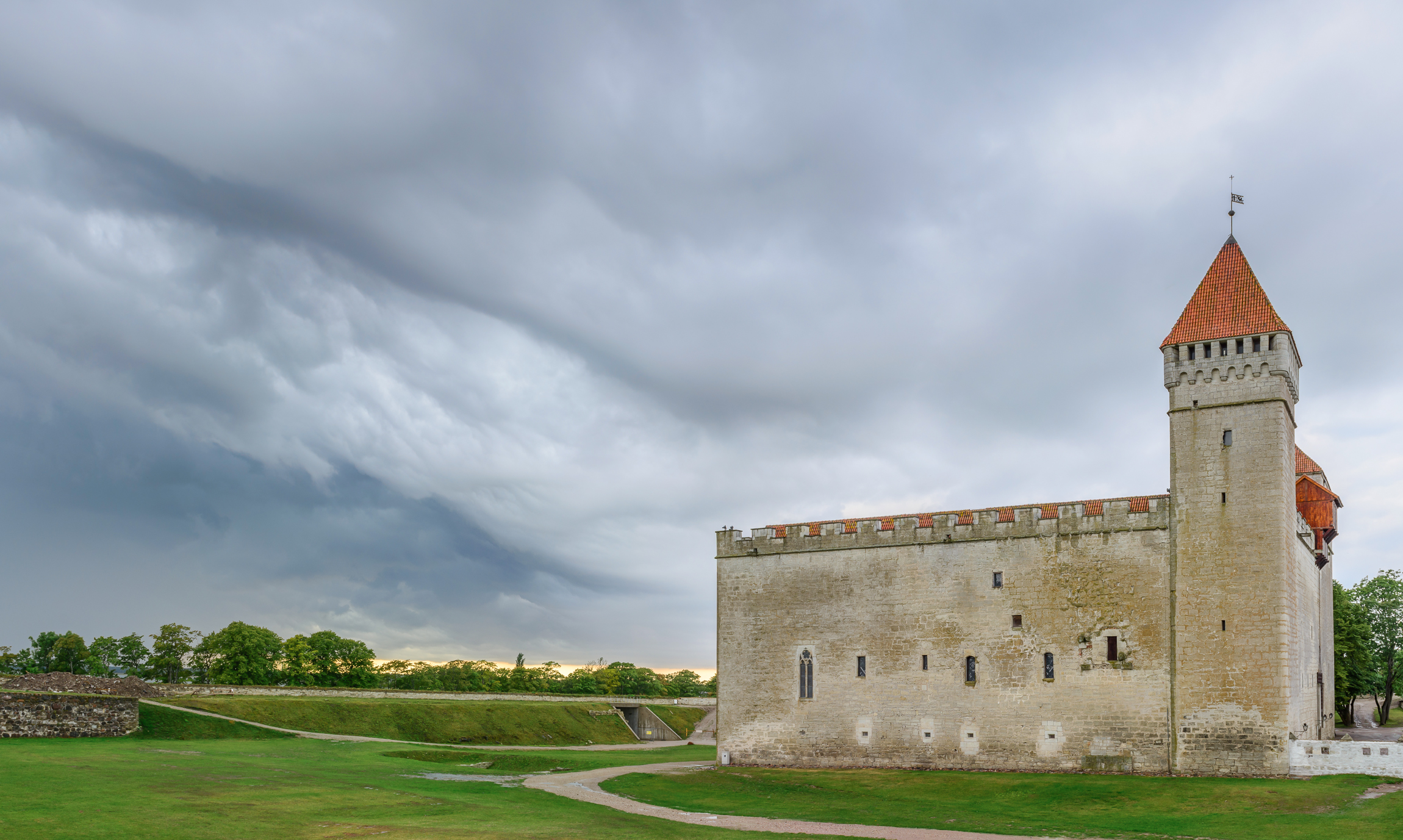 Kuressaare fortress east in summer 2014 - Kuressaare fortress