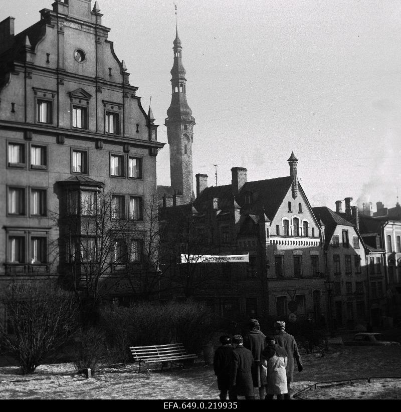 View of Raekoja square at Harju Street.