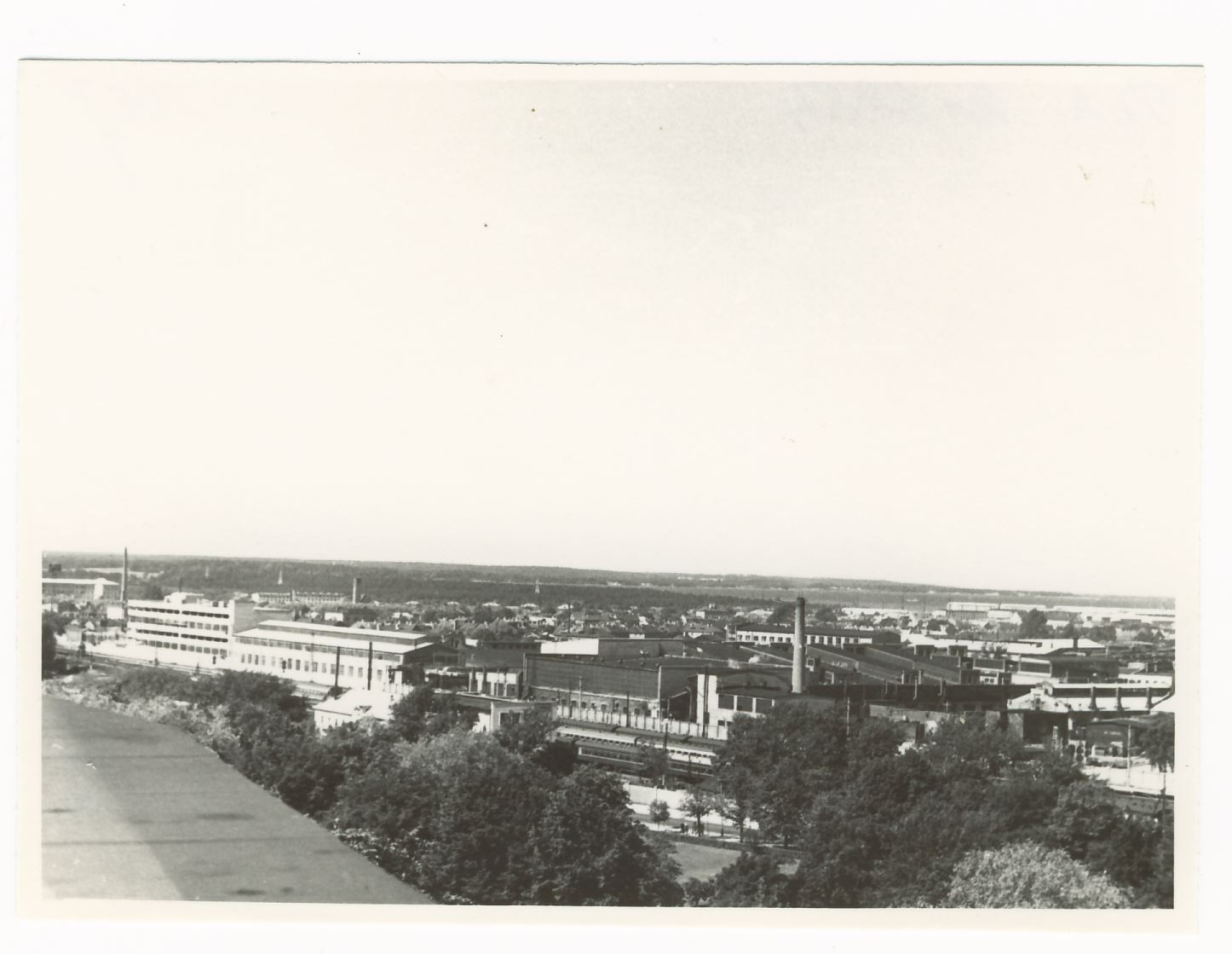 TLA 1465 1 6854 View from Toompea towards Baltic Station on the 2nd side of the 1960s - View from Toompea towards Baltic Station