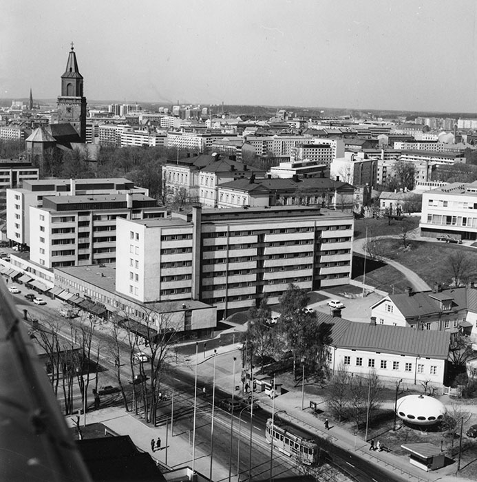 View of Hämeenkadu from the roof of the University Central Hospital