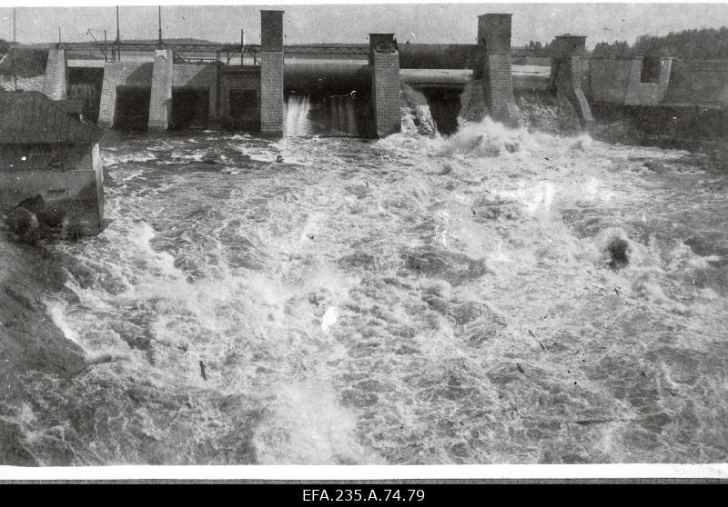 Imatra hydroelectric power plant oak.