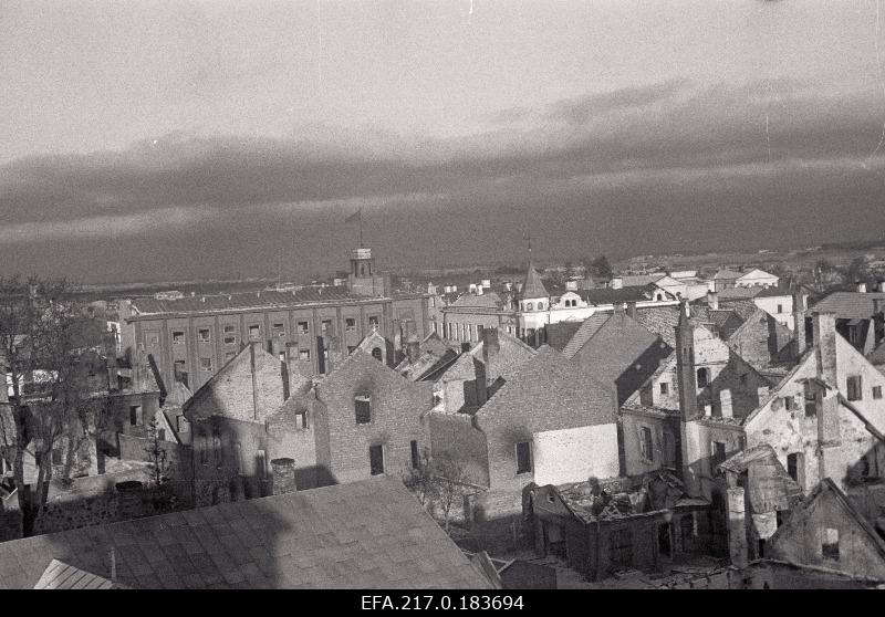 General view of war riots in the city centre.